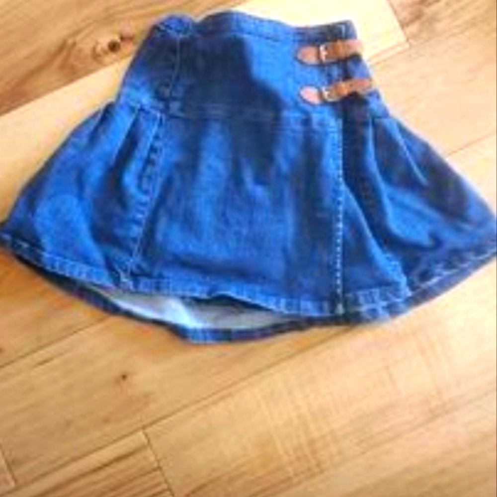 GAP Blue Denim Skirt with Brown Accents